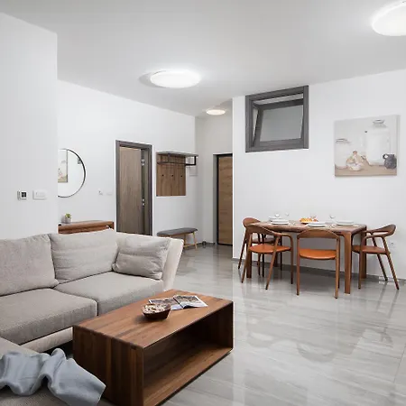 Apartment Modern Center Pula